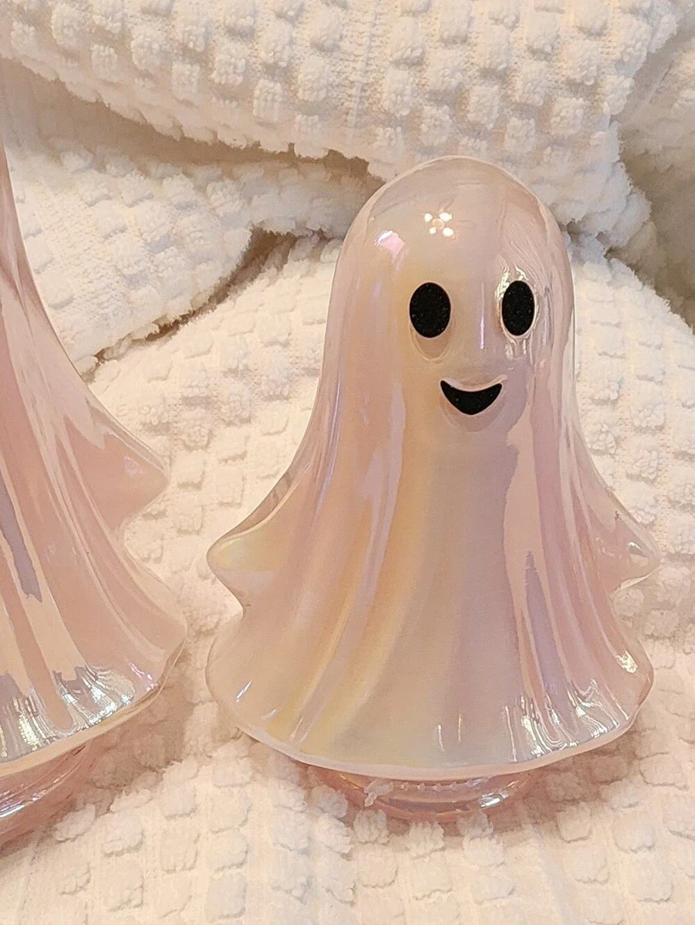 New, Set of 3 Ghost, Lite Pearl Pinkish Ceramic, Very Cute, Shimmery Iridescent